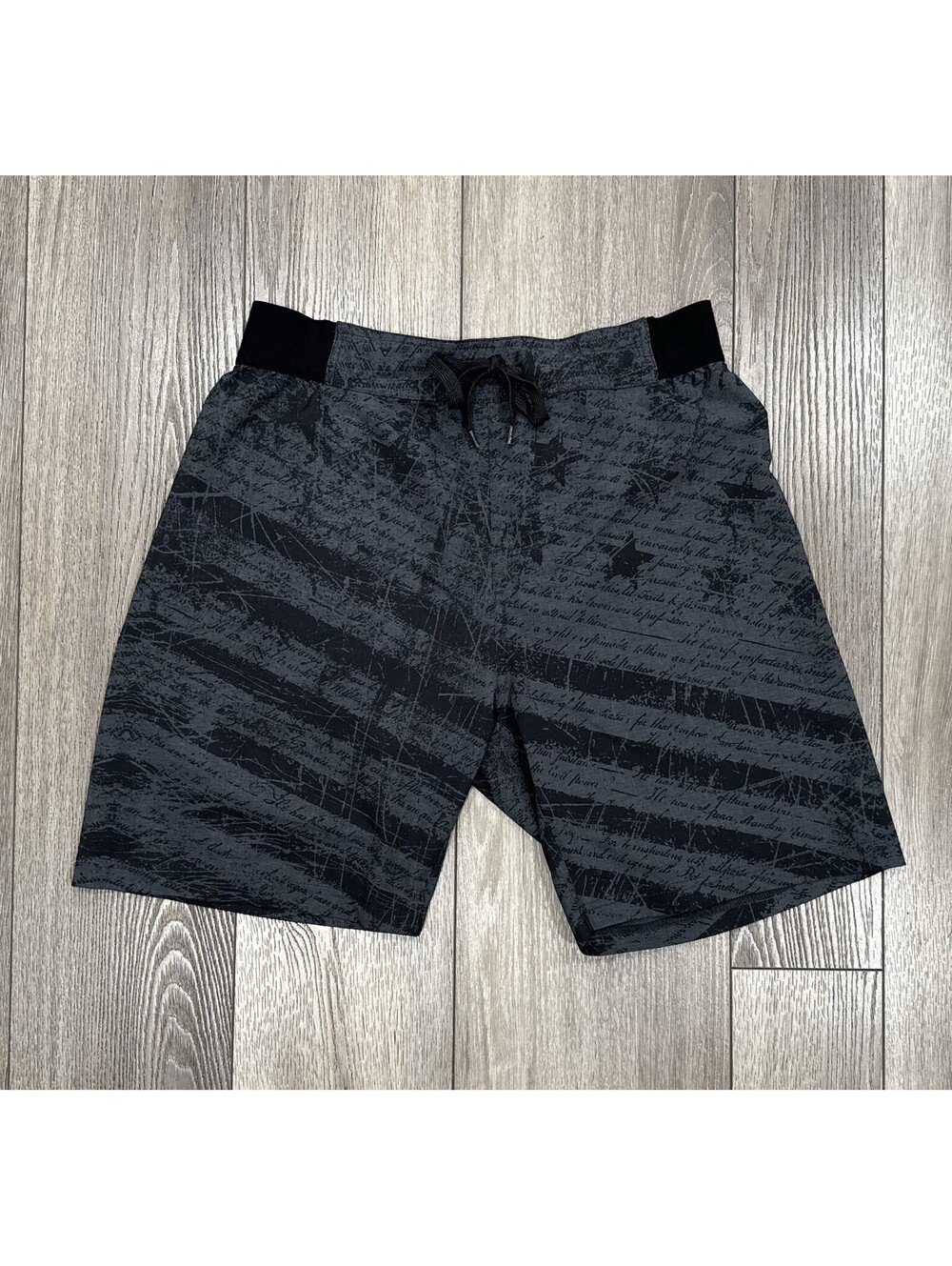 Howitzer Board Shorts Mens Size Medium “we The People” Stretch Shorts